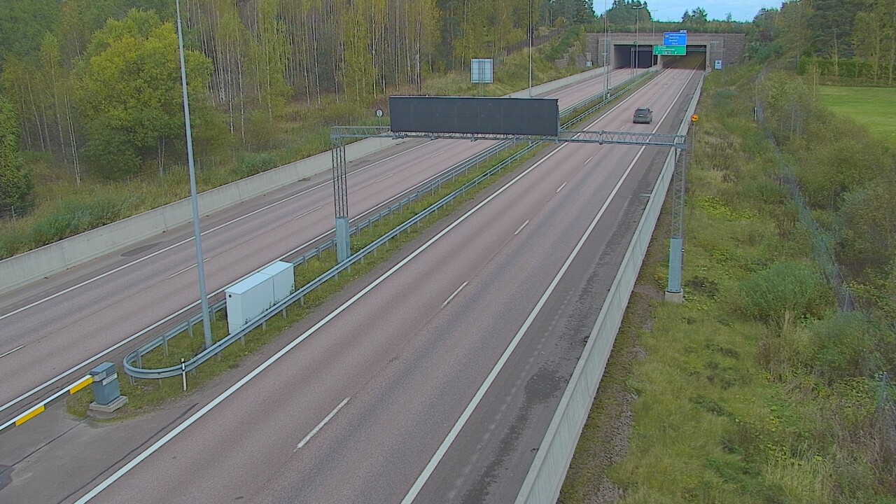 Kelikamerat Kuva Tie 7 Hamina, Husula, puomi länsi, Hamina, Kymenlaakso