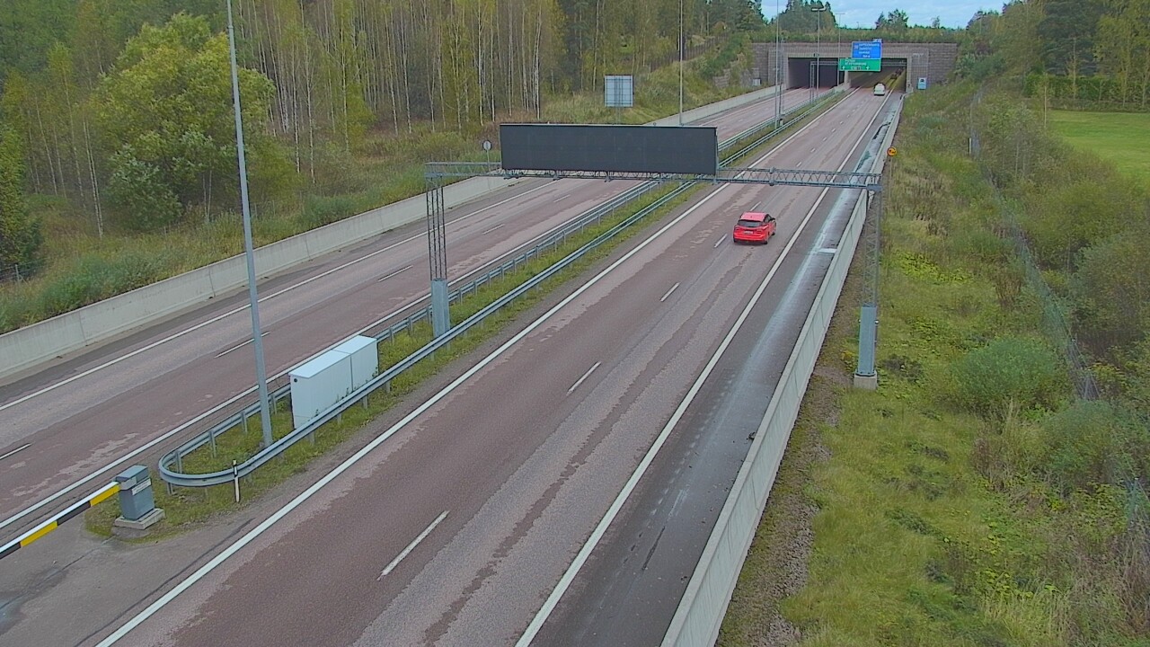 Kelikamerat Kuva Tie 7 Hamina, Husula, puomi länsi, Hamina, Kymenlaakso