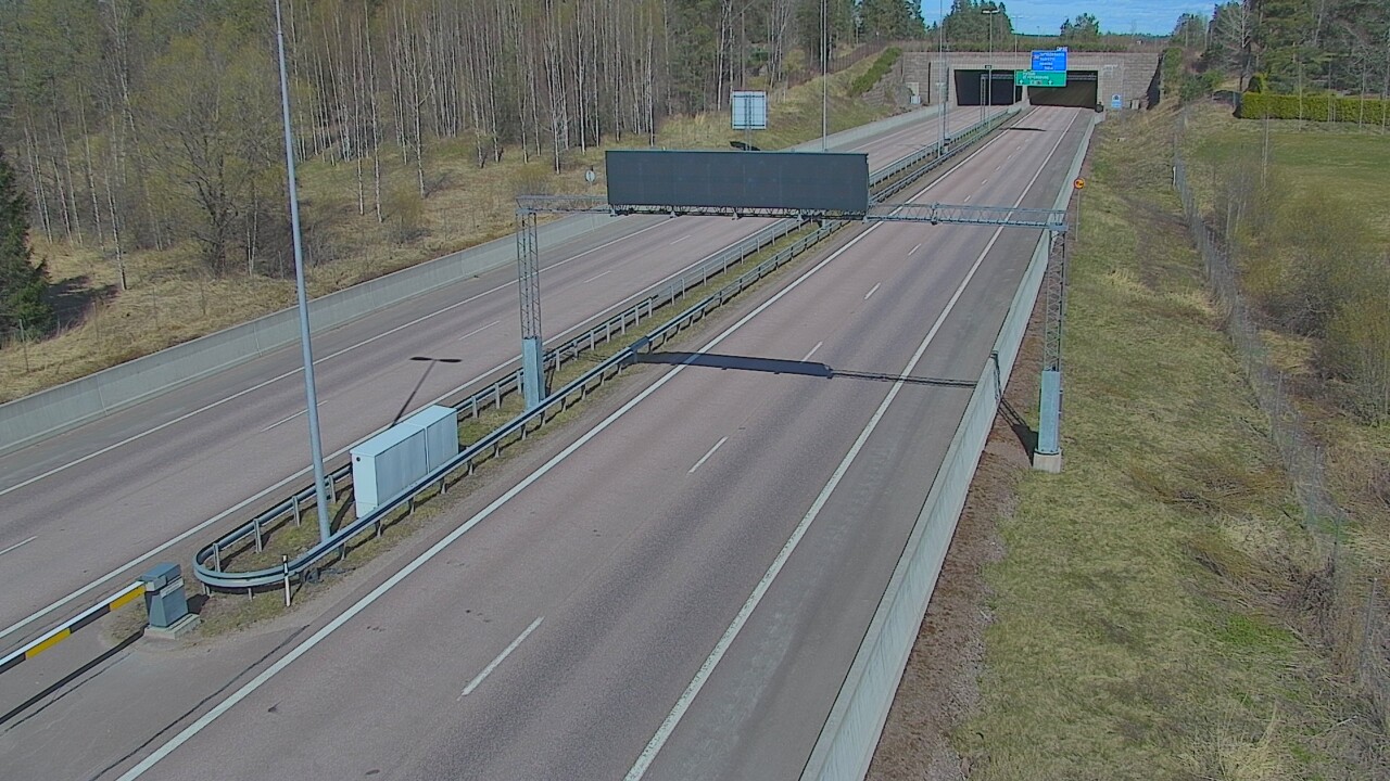 Kelikamerat Kuva Tie 7 Hamina, Husula, puomi länsi, Hamina, Kymenlaakso