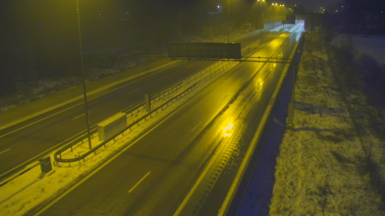 Weather Camera Image Väg 7 Fredrikshamn, Husula, bom väst, Hamina, Kymenlaakso