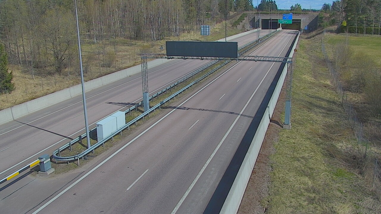 Kelikamerat Kuva Tie 7 Hamina, Husula, puomi länsi, Hamina, Kymenlaakso