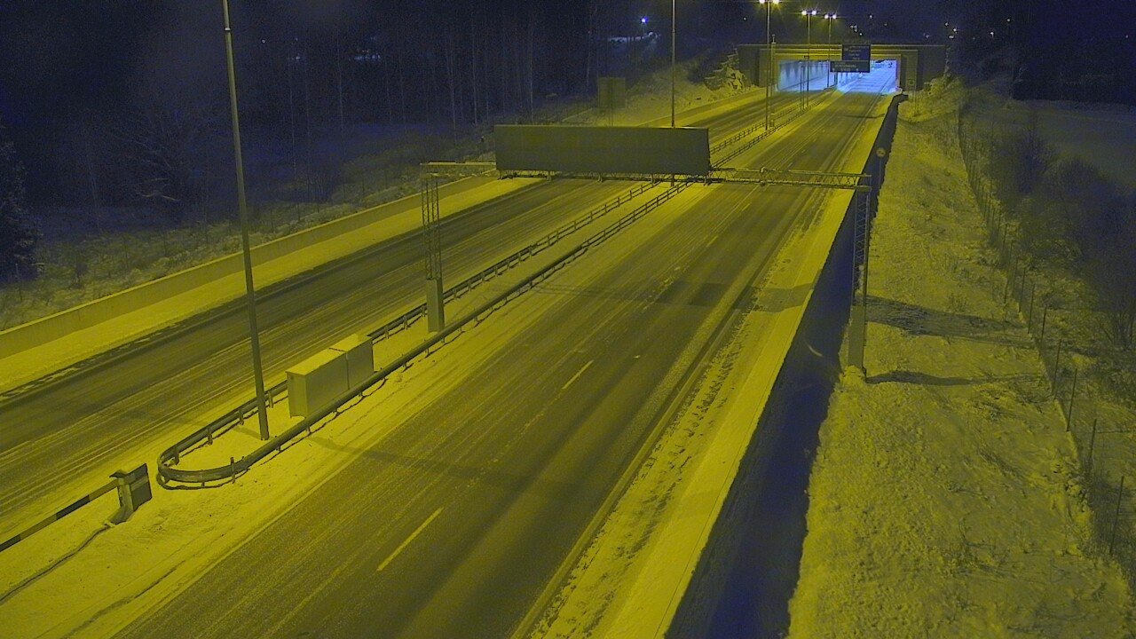 Kelikamerat Kuva Tie 7 Hamina, Husula, puomi länsi, Hamina, Kymenlaakso