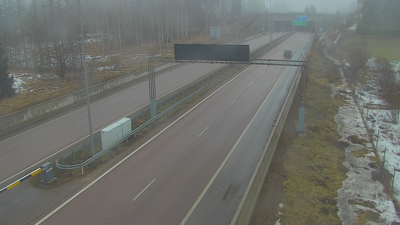 Kelikamerat Kuva Tie 7 Hamina, Husula, puomi länsi, Hamina, Kymenlaakso