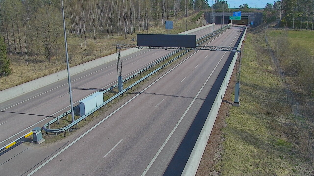 Kelikamerat Kuva Tie 7 Hamina, Husula, puomi länsi, Hamina, Kymenlaakso