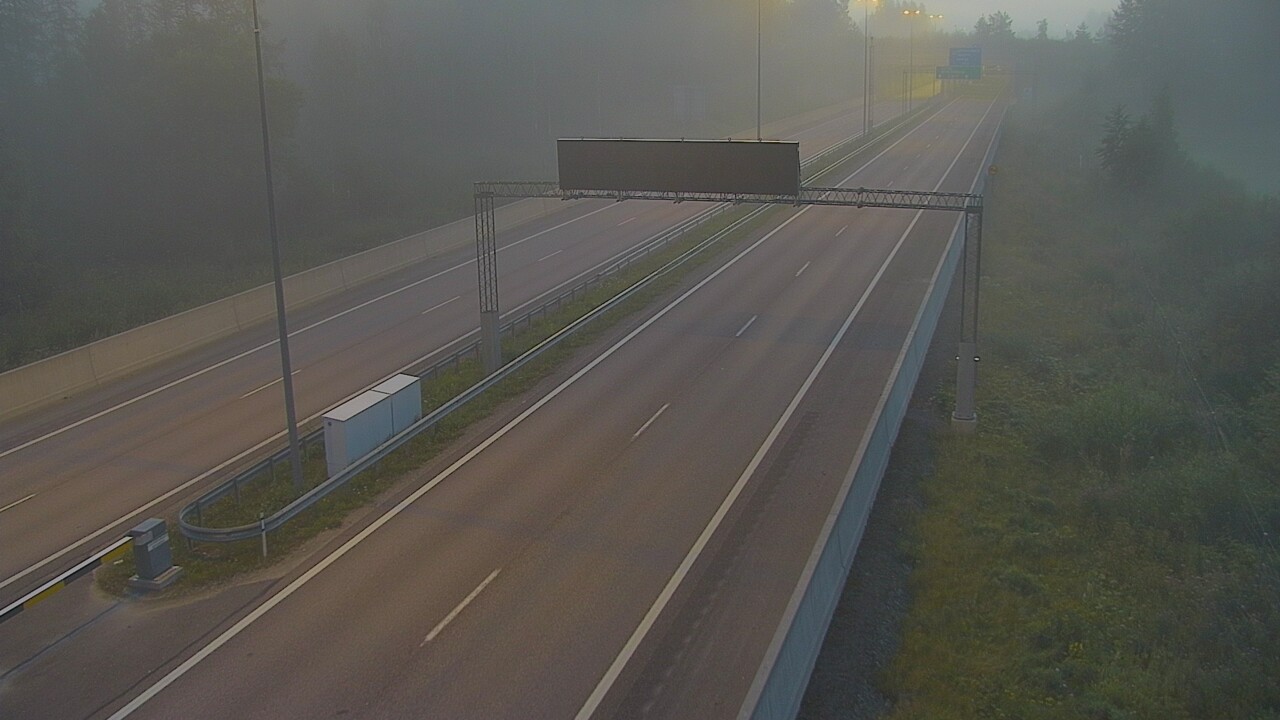 Kelikamerat Kuva Tie 7 Hamina, Husula, puomi länsi, Hamina, Kymenlaakso