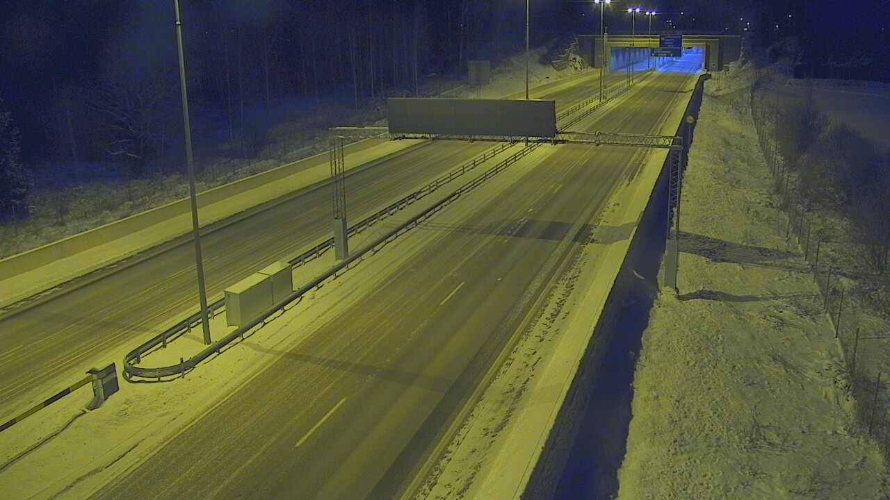 Kelikamerat Kuva Tie 7 Hamina, Husula, puomi länsi, Hamina, Kymenlaakso