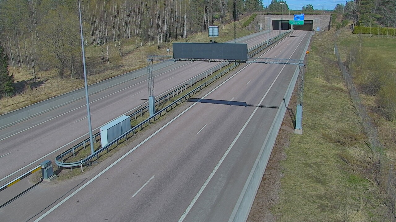 Kelikamerat Kuva Tie 7 Hamina, Husula, puomi länsi, Hamina, Kymenlaakso
