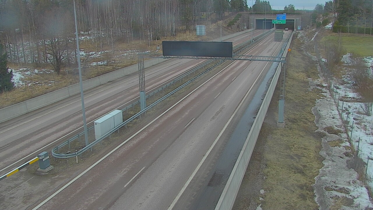 Kelikamerat Kuva Tie 7 Hamina, Husula, puomi länsi, Hamina, Kymenlaakso