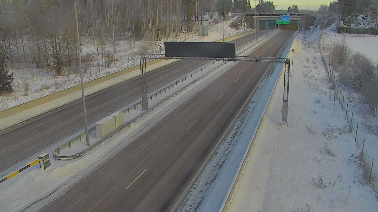 Weather Camera Image Road 7 Hamina, Husula, boom west, Hamina, Kymenlaakso