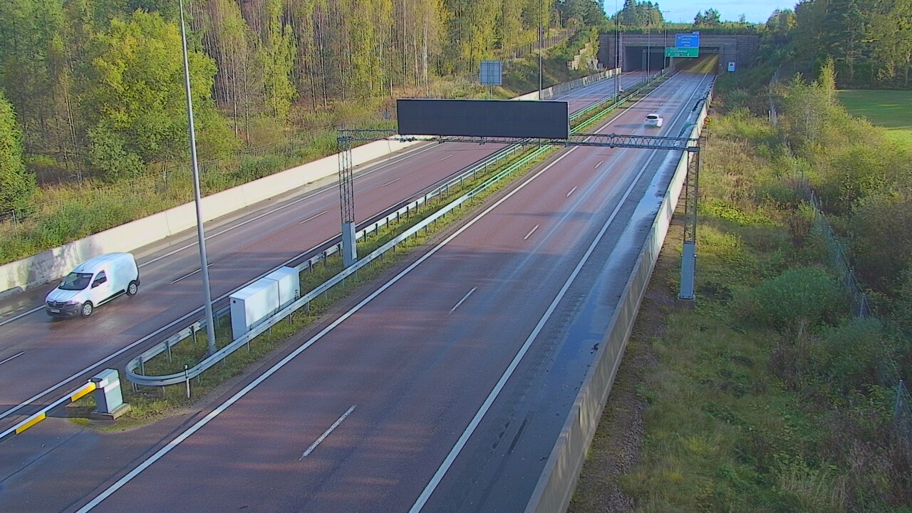 Kelikamerat Kuva Tie 7 Hamina, Husula, puomi länsi, Hamina, Kymenlaakso