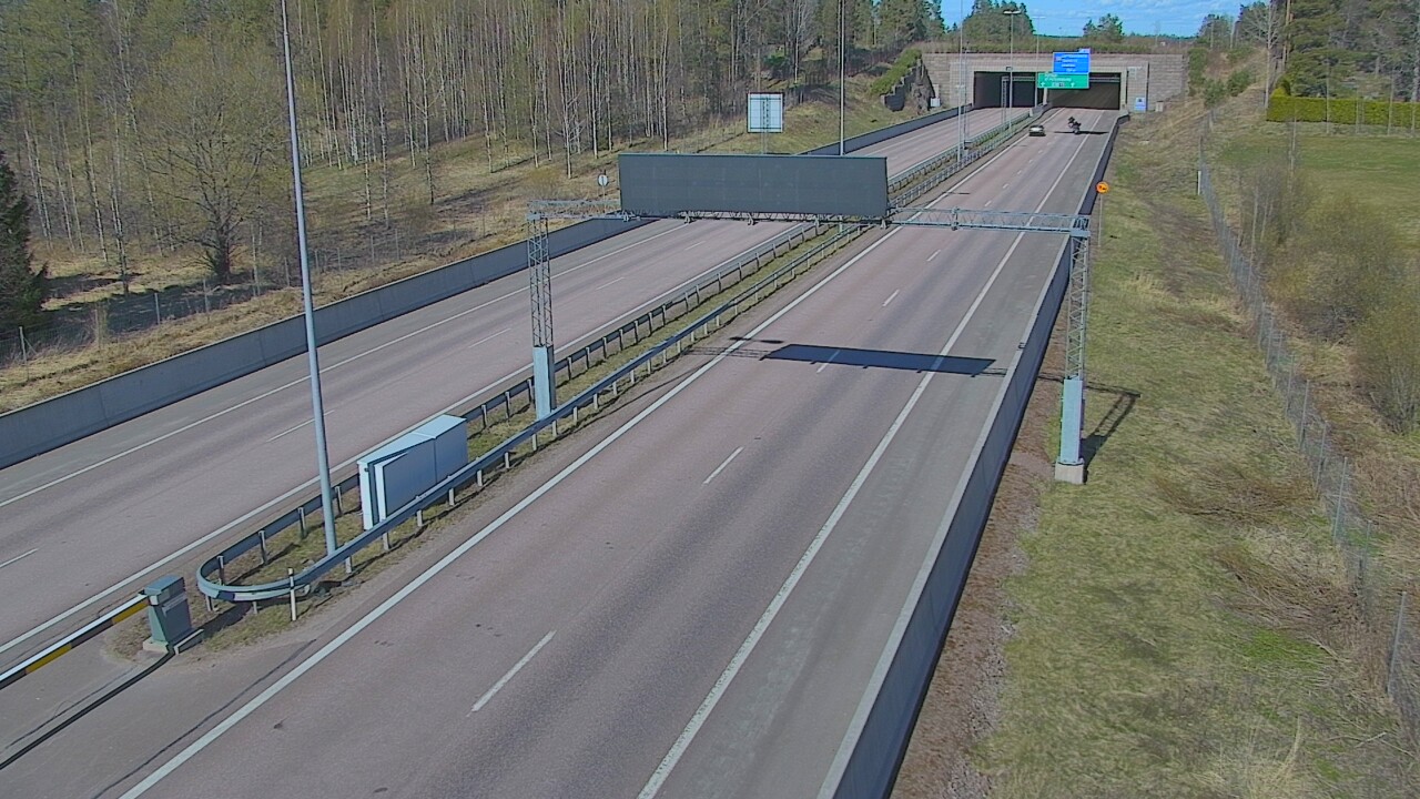 Kelikamerat Kuva Tie 7 Hamina, Husula, puomi länsi, Hamina, Kymenlaakso