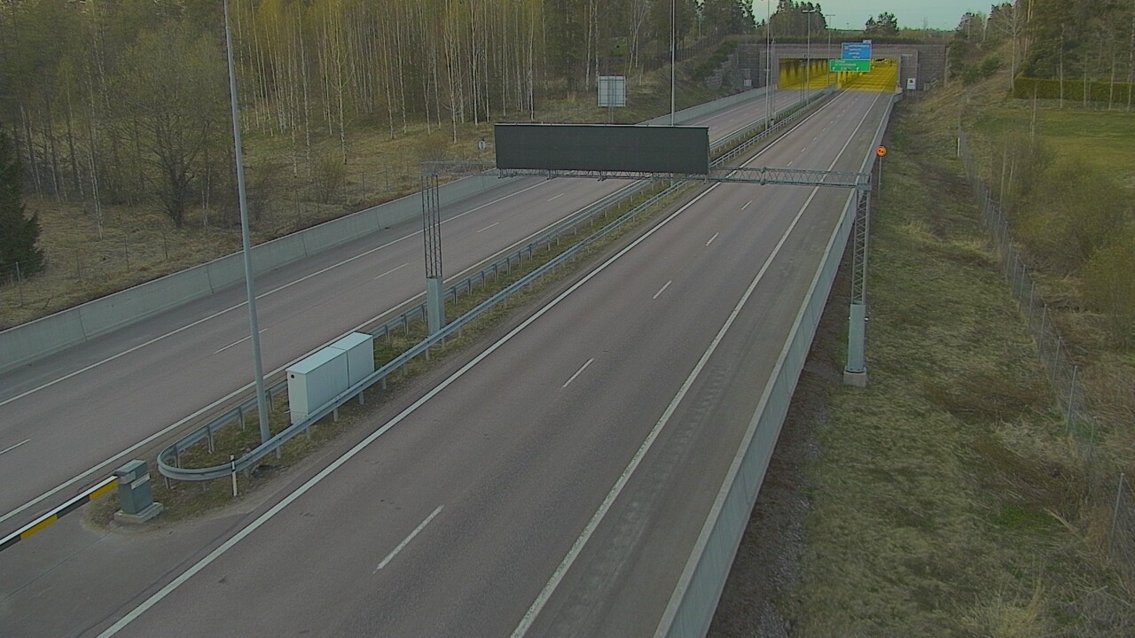 Kelikamerat Kuva Tie 7 Hamina, Husula, puomi länsi, Hamina, Kymenlaakso