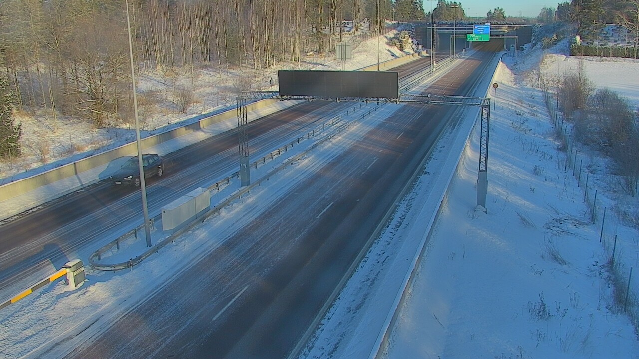 Kelikamerat Kuva Tie 7 Hamina, Husula, puomi länsi, Hamina, Kymenlaakso