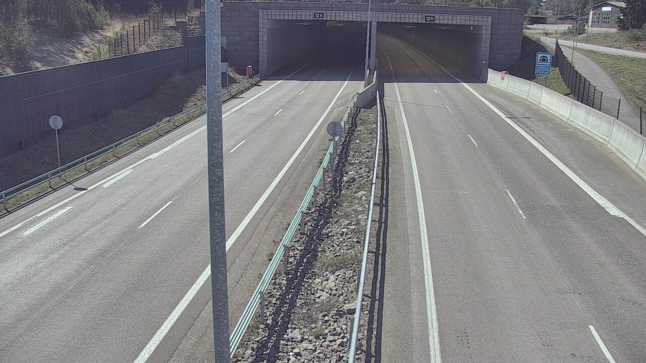 Weather Camera Image Väg 7 Fredrikshamn, Husula, bom öst, Hamina, Kymenlaakso