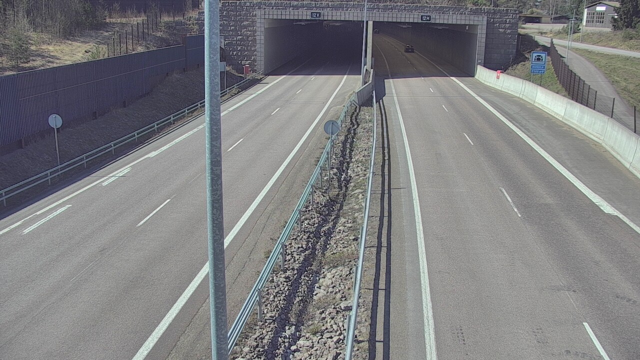 Weather Camera Image Väg 7 Fredrikshamn, Husula, bom öst, Hamina, Kymenlaakso
