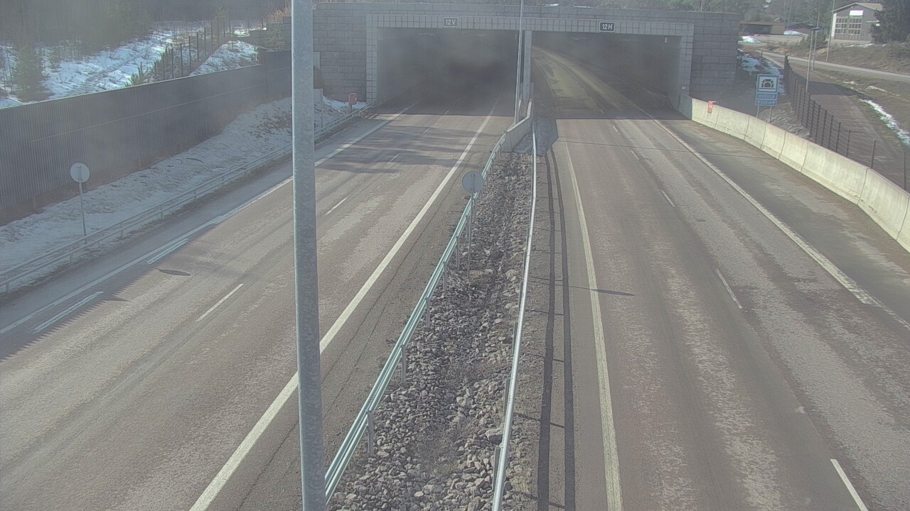 Weather Camera Image Väg 7 Fredrikshamn, Husula, bom öst, Hamina, Kymenlaakso