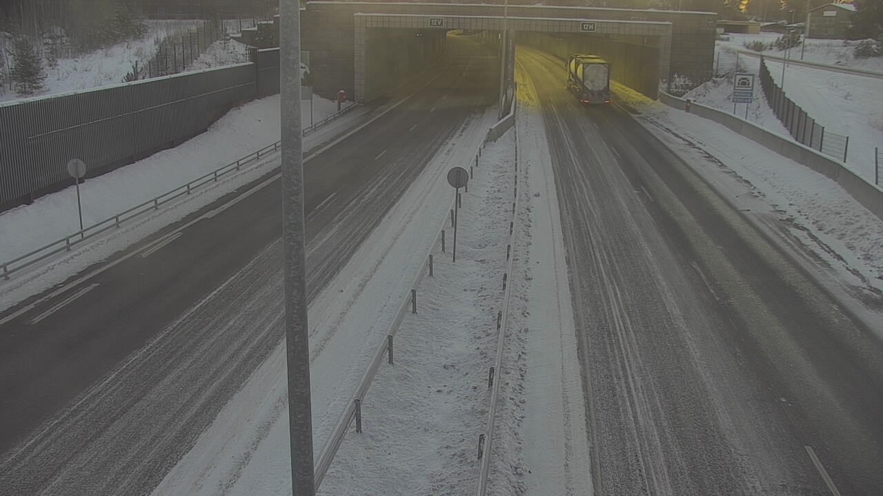 Kelikamerat Kuva Tie 7 Hamina, Husula, puomi itä, Hamina, Kymenlaakso