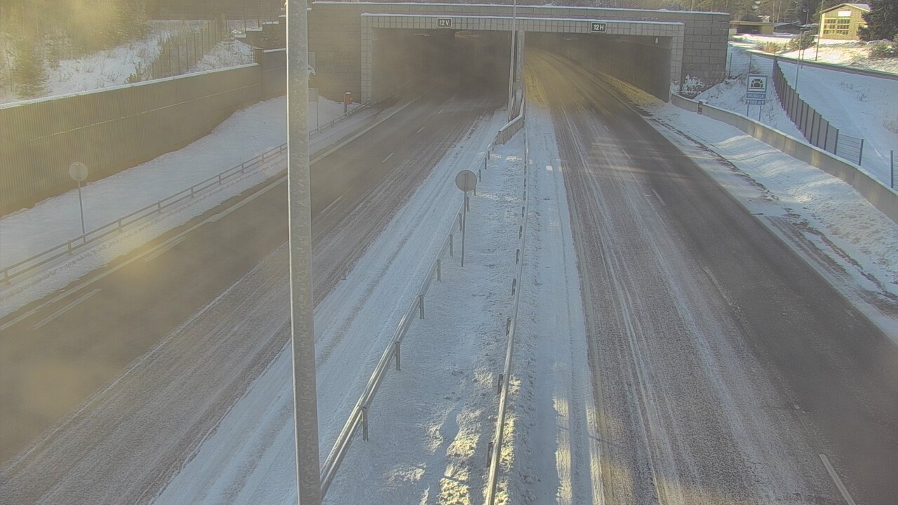 Kelikamerat Kuva Tie 7 Hamina, Husula, puomi itä, Hamina, Kymenlaakso