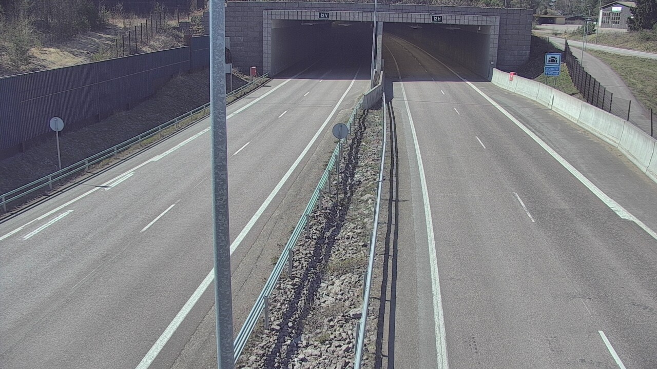 Weather Camera Image Väg 7 Fredrikshamn, Husula, bom öst, Hamina, Kymenlaakso