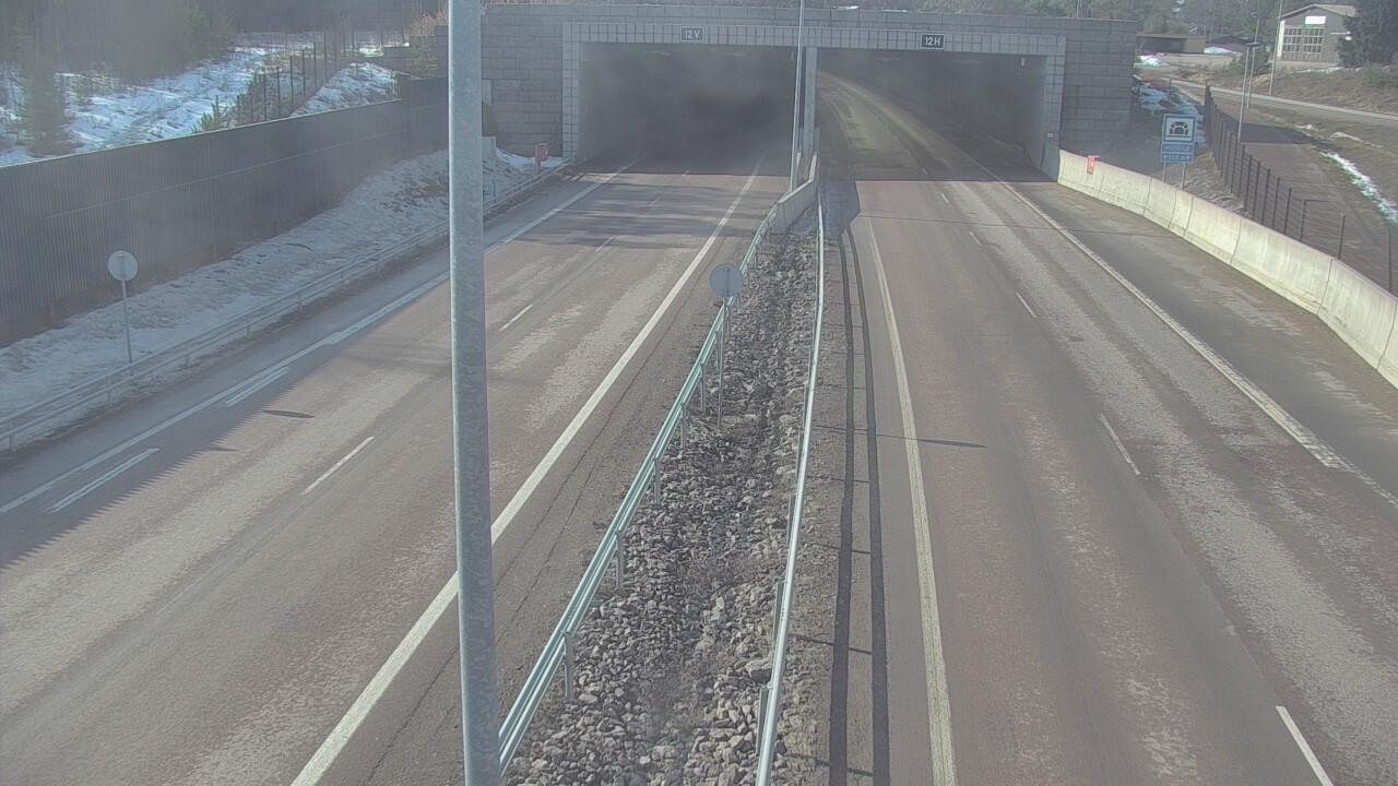 Weather Camera Image Väg 7 Fredrikshamn, Husula, bom öst, Hamina, Kymenlaakso