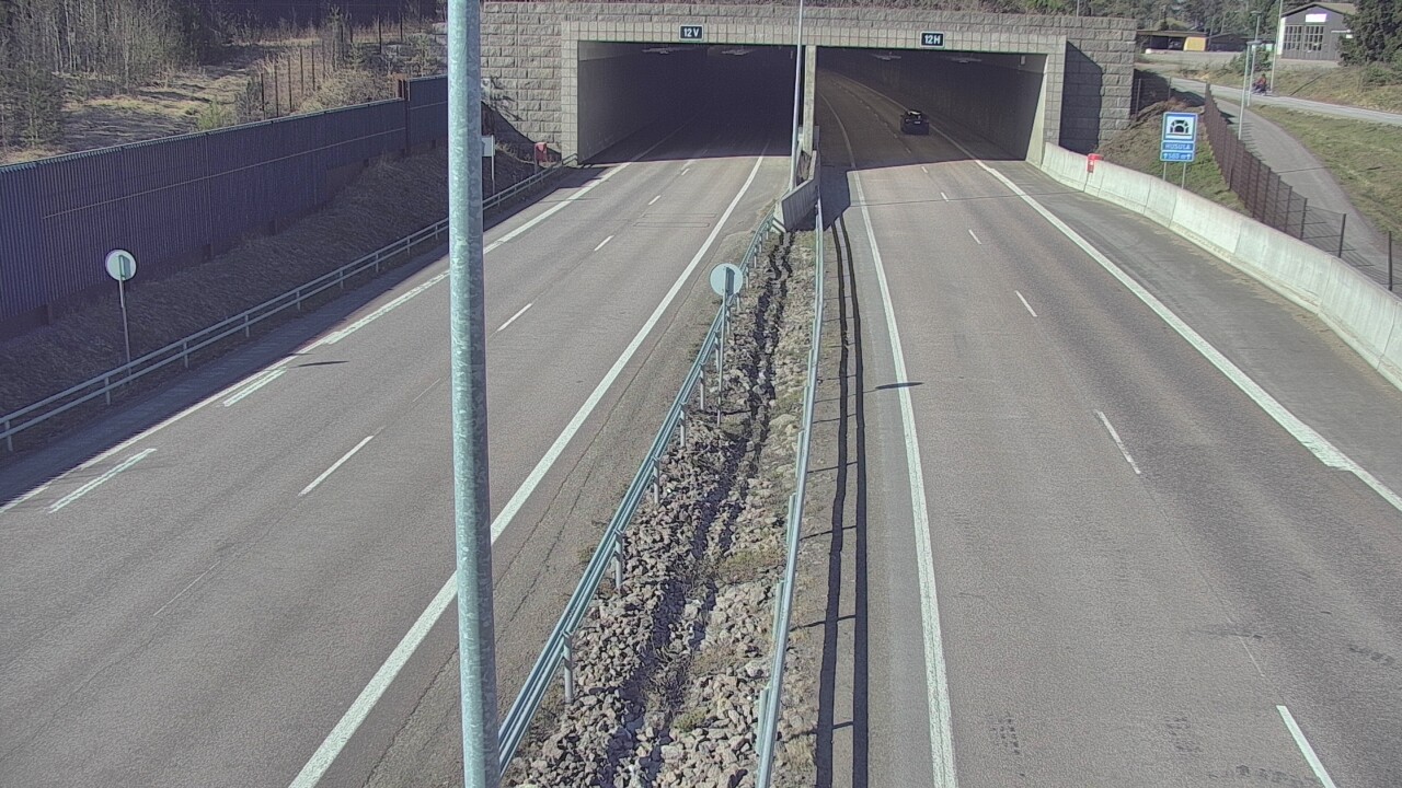 Weather Camera Image Väg 7 Fredrikshamn, Husula, bom öst, Hamina, Kymenlaakso