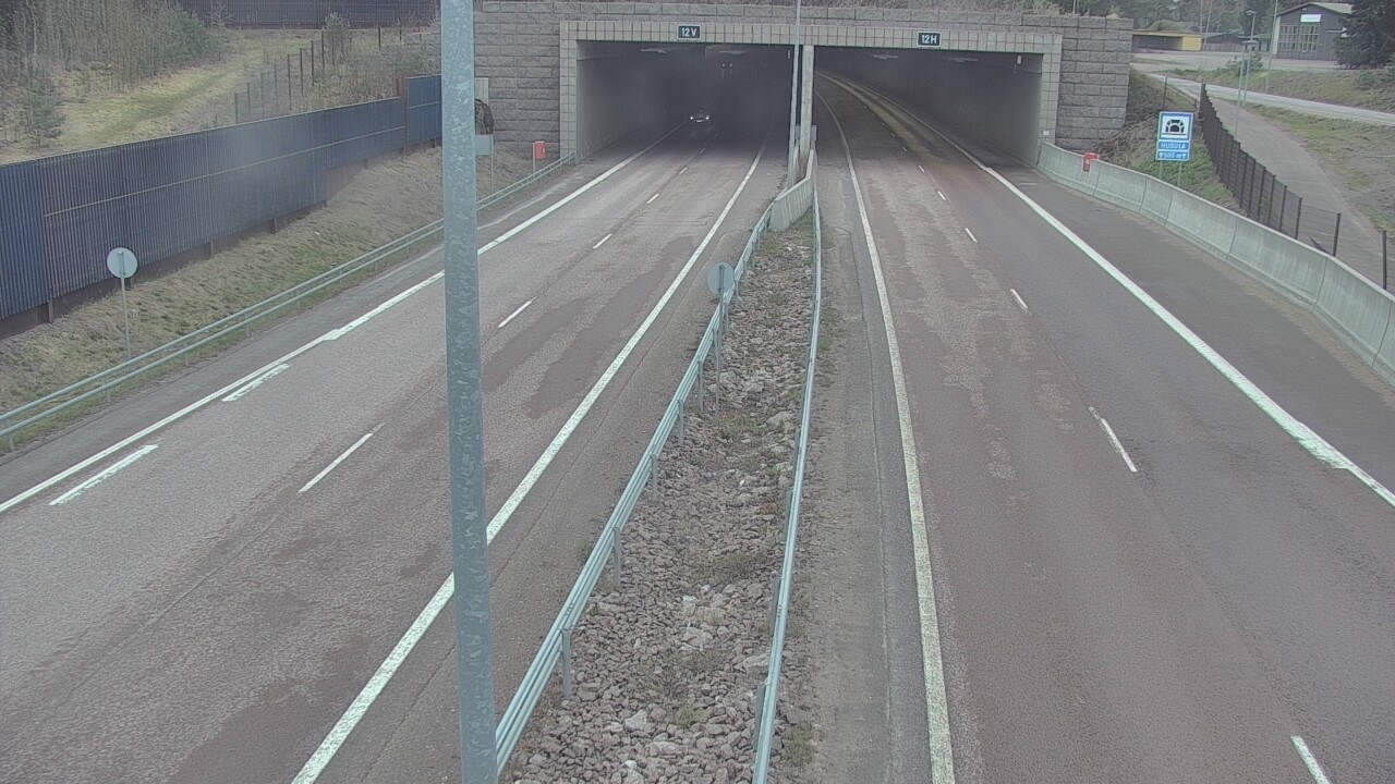 Weather Camera Image Väg 7 Fredrikshamn, Husula, bom öst, Hamina, Kymenlaakso