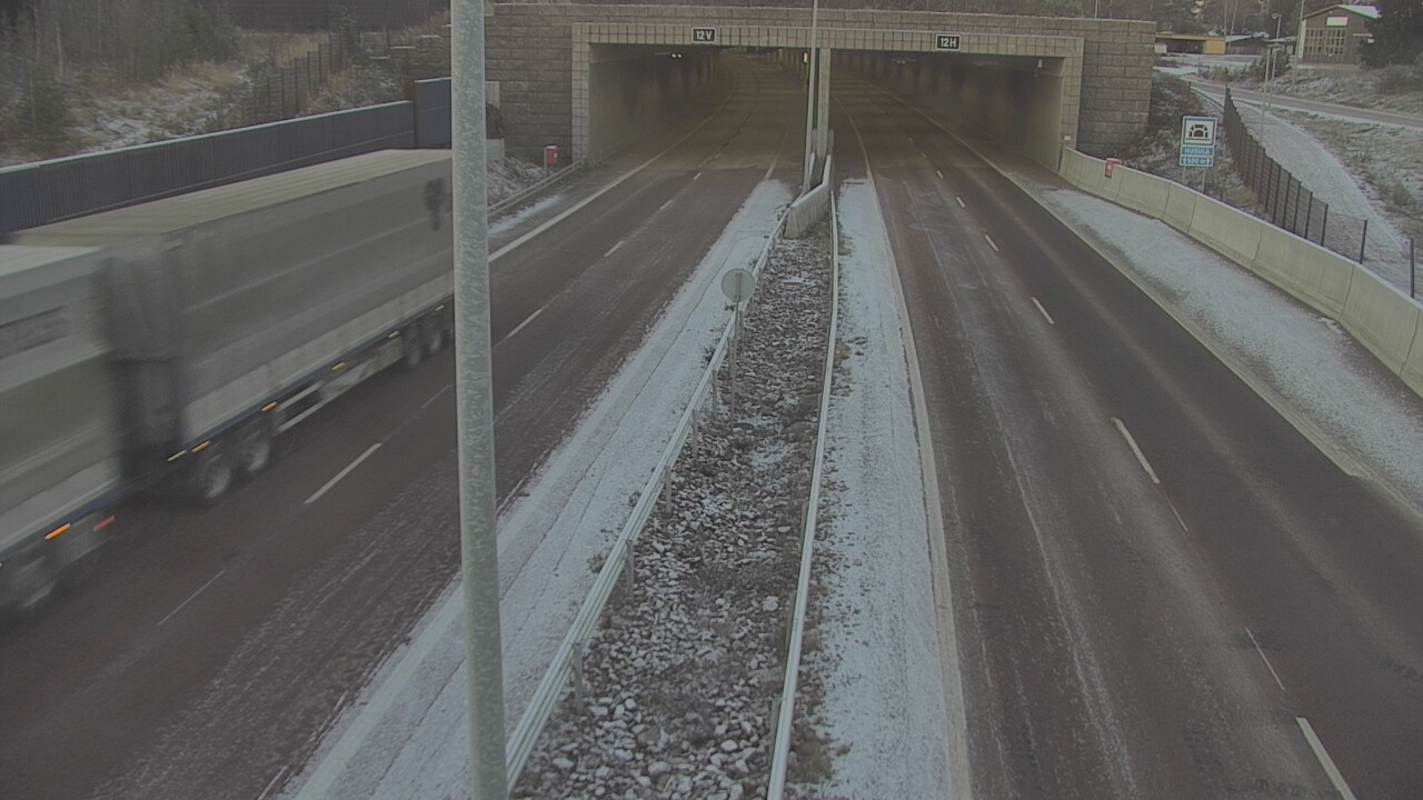 Kelikamerat Kuva Tie 7 Hamina, Husula, puomi itä, Hamina, Kymenlaakso