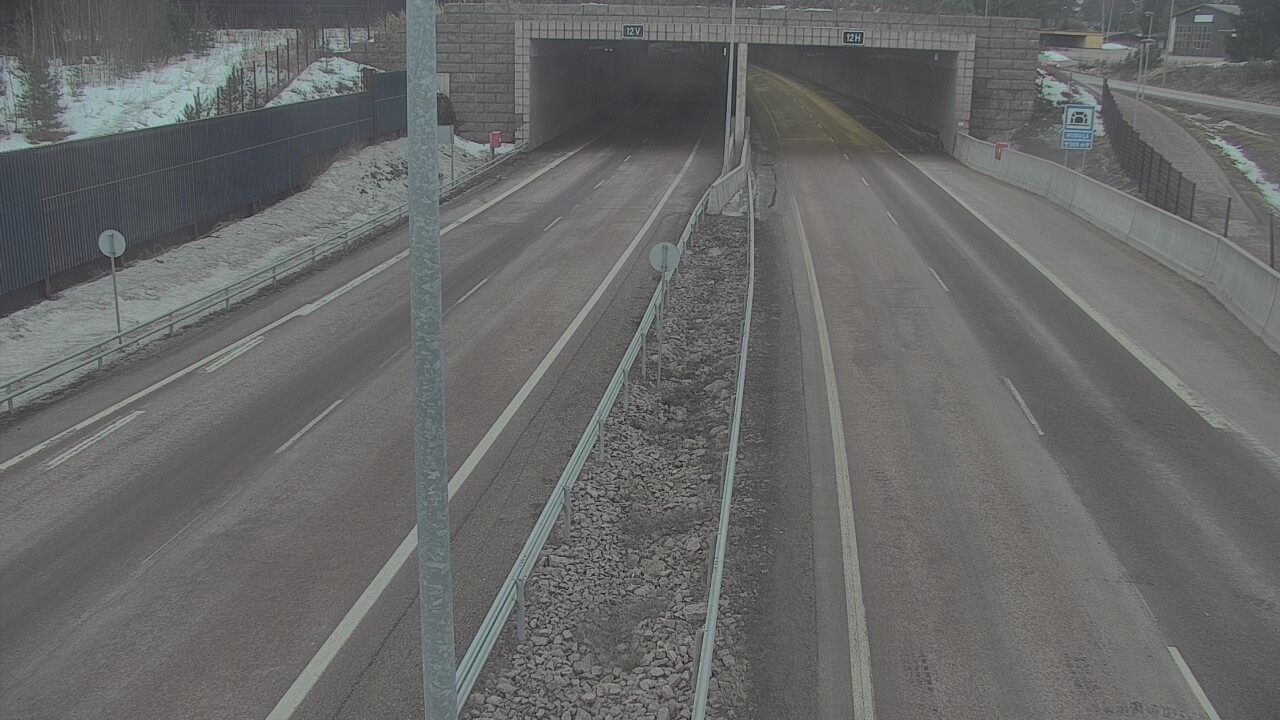 Kelikamerat Kuva Tie 7 Hamina, Husula, puomi itä, Hamina, Kymenlaakso