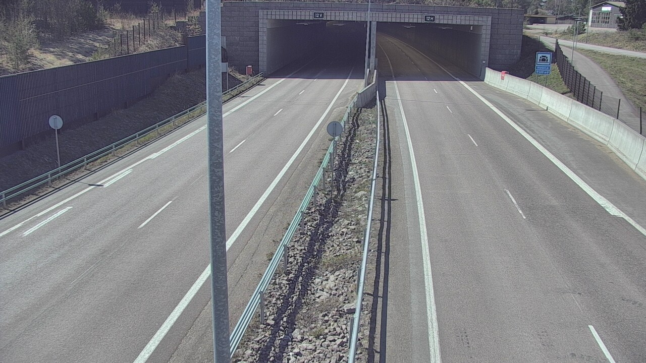 Weather Camera Image Väg 7 Fredrikshamn, Husula, bom öst, Hamina, Kymenlaakso