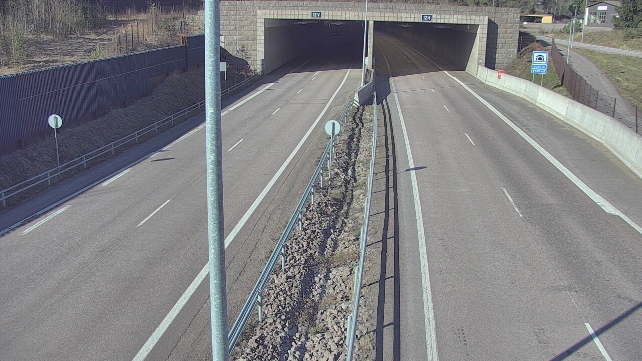 Weather Camera Image Väg 7 Fredrikshamn, Husula, bom öst, Hamina, Kymenlaakso