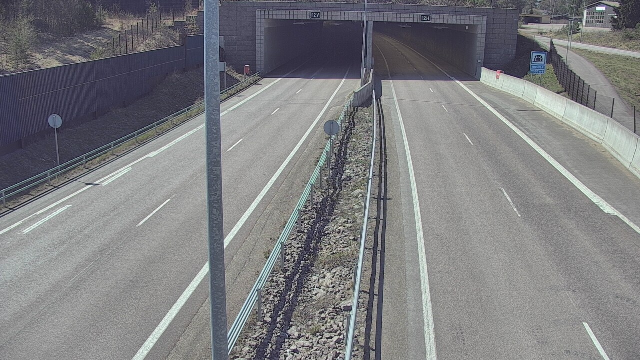 Weather Camera Image Väg 7 Fredrikshamn, Husula, bom öst, Hamina, Kymenlaakso