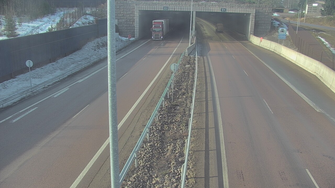 Kelikamerat Kuva Tie 7 Hamina, Husula, puomi itä, Hamina, Kymenlaakso