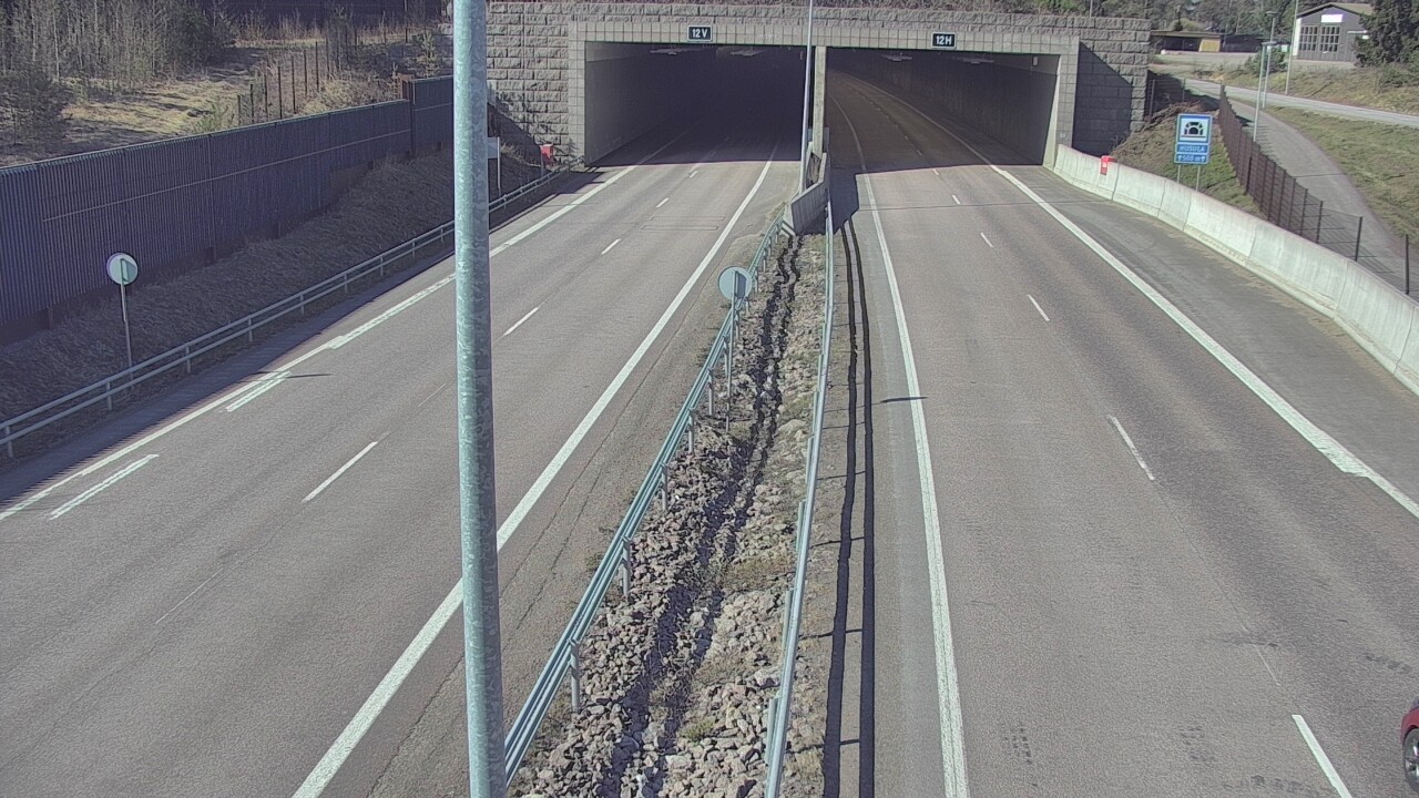 Weather Camera Image Väg 7 Fredrikshamn, Husula, bom öst, Hamina, Kymenlaakso