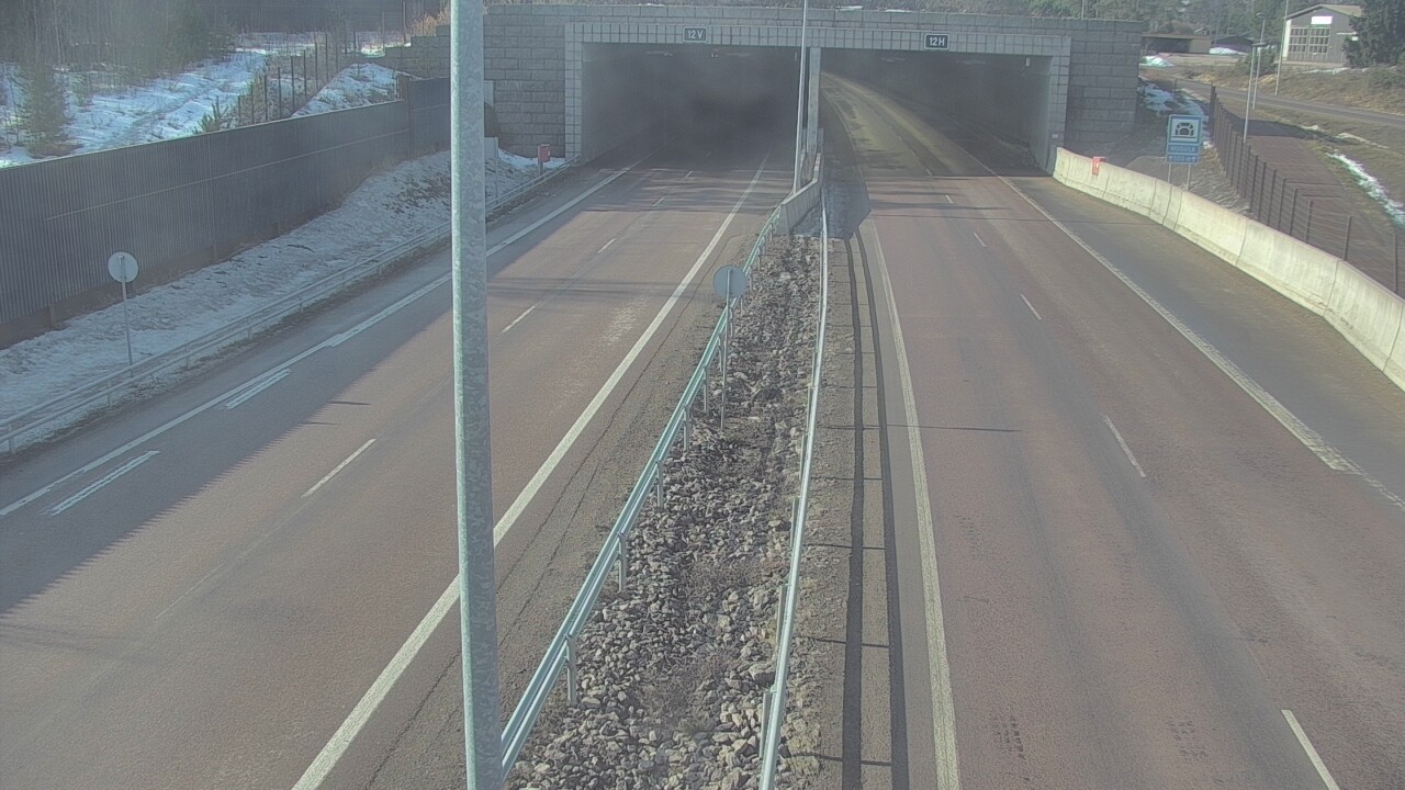 Weather Camera Image Väg 7 Fredrikshamn, Husula, bom öst, Hamina, Kymenlaakso