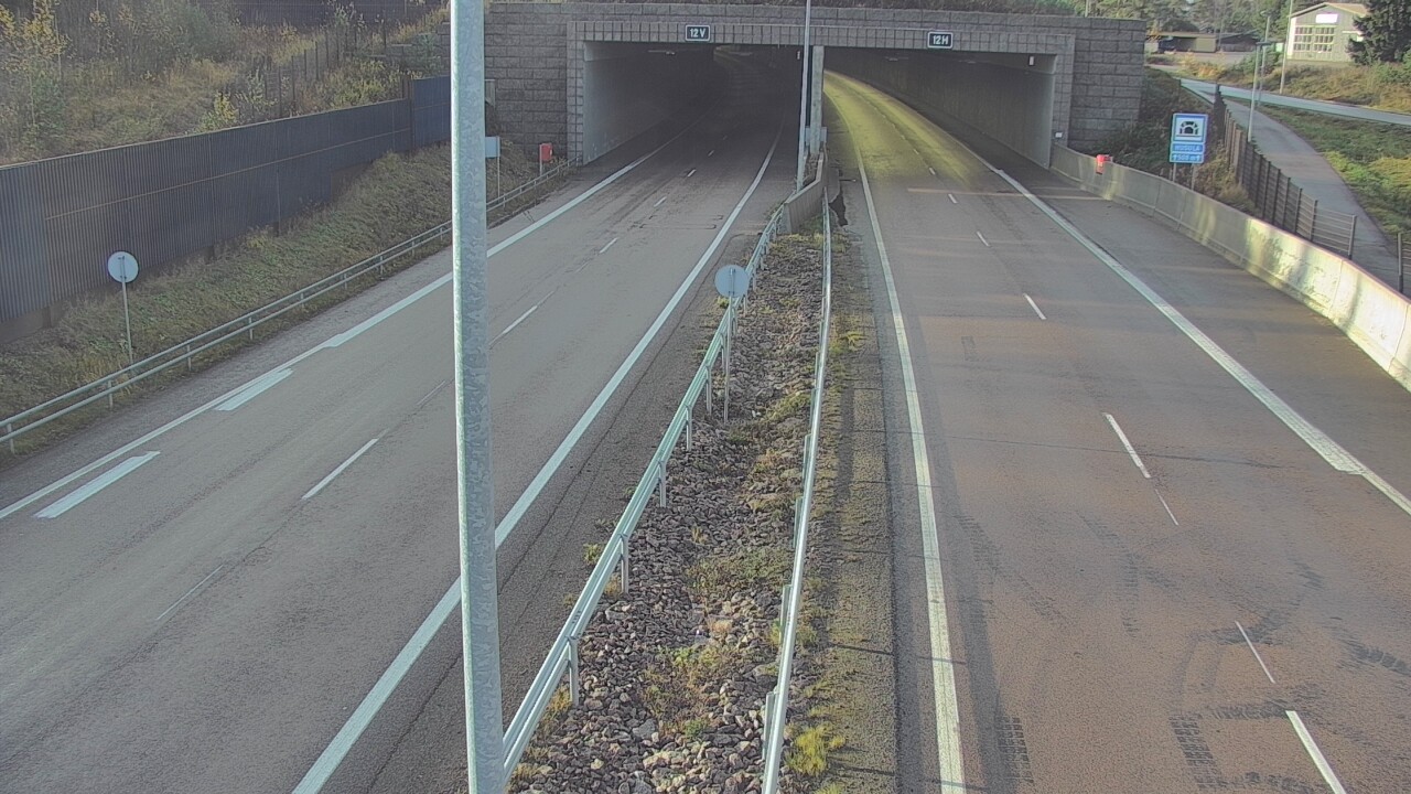 Kelikamerat Kuva Tie 7 Hamina, Husula, puomi itä, Hamina, Kymenlaakso