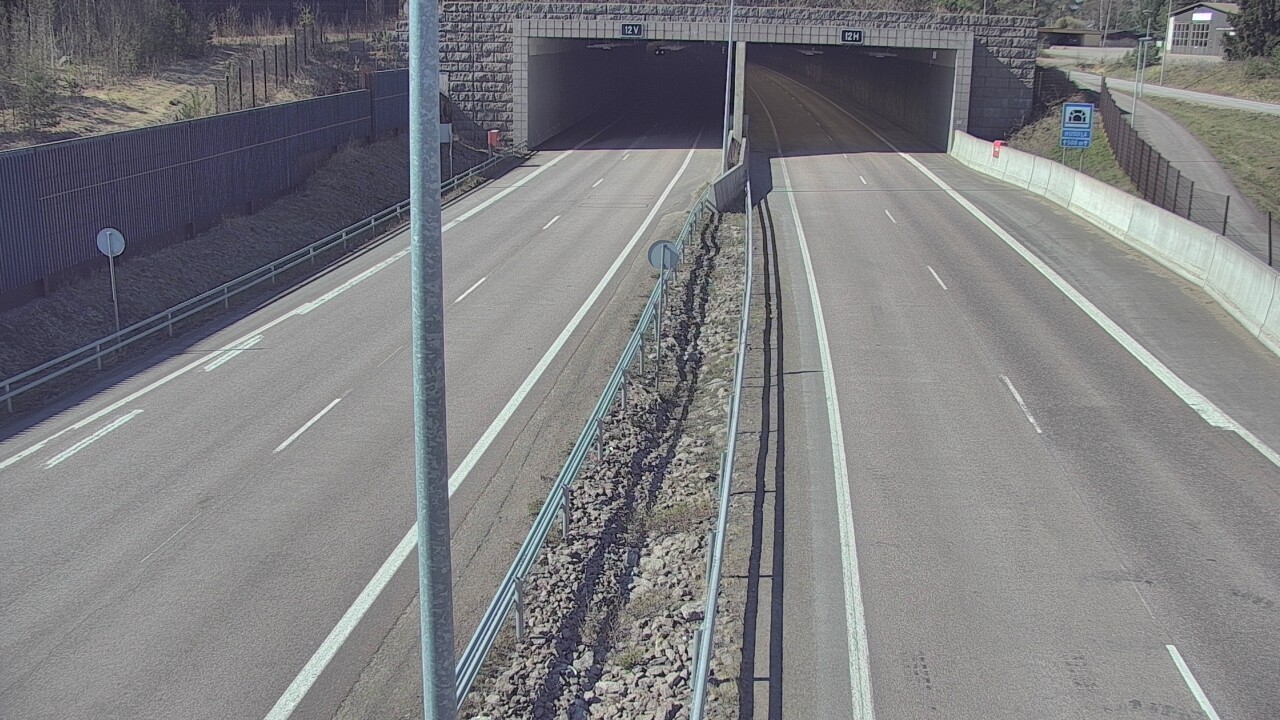 Weather Camera Image Väg 7 Fredrikshamn, Husula, bom öst, Hamina, Kymenlaakso