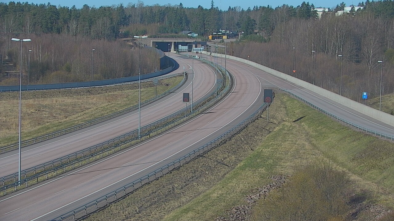 Weather Camera Image Väg 7 Fredrikshamn, Töytäri, Hamina, Kymenlaakso