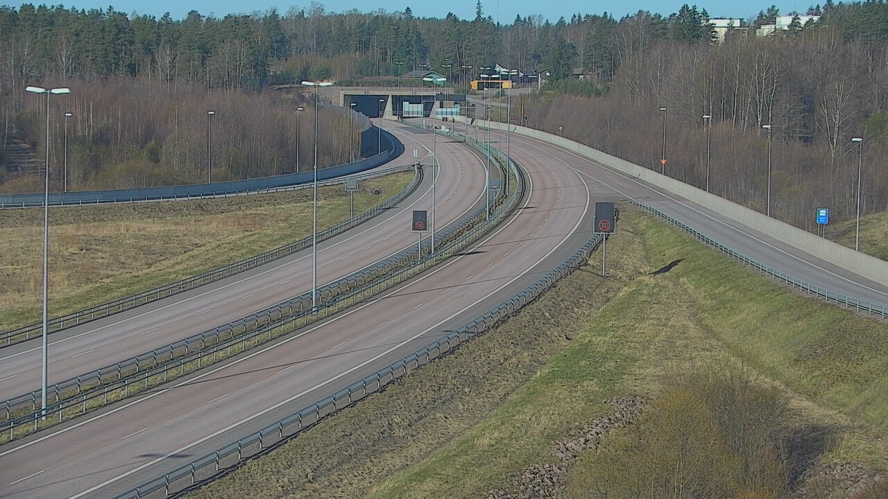 Weather Camera Image Väg 7 Fredrikshamn, Töytäri, Hamina, Kymenlaakso