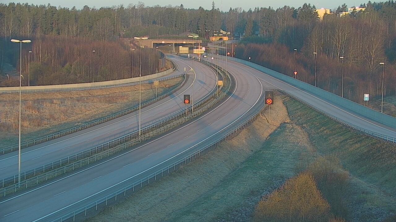 Weather Camera Image Väg 7 Fredrikshamn, Töytäri, Hamina, Kymenlaakso