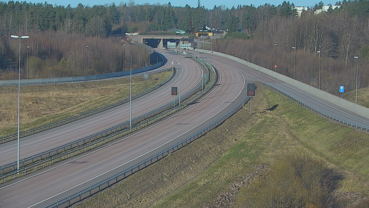Weather Camera Image Väg 7 Fredrikshamn, Töytäri, Hamina, Kymenlaakso