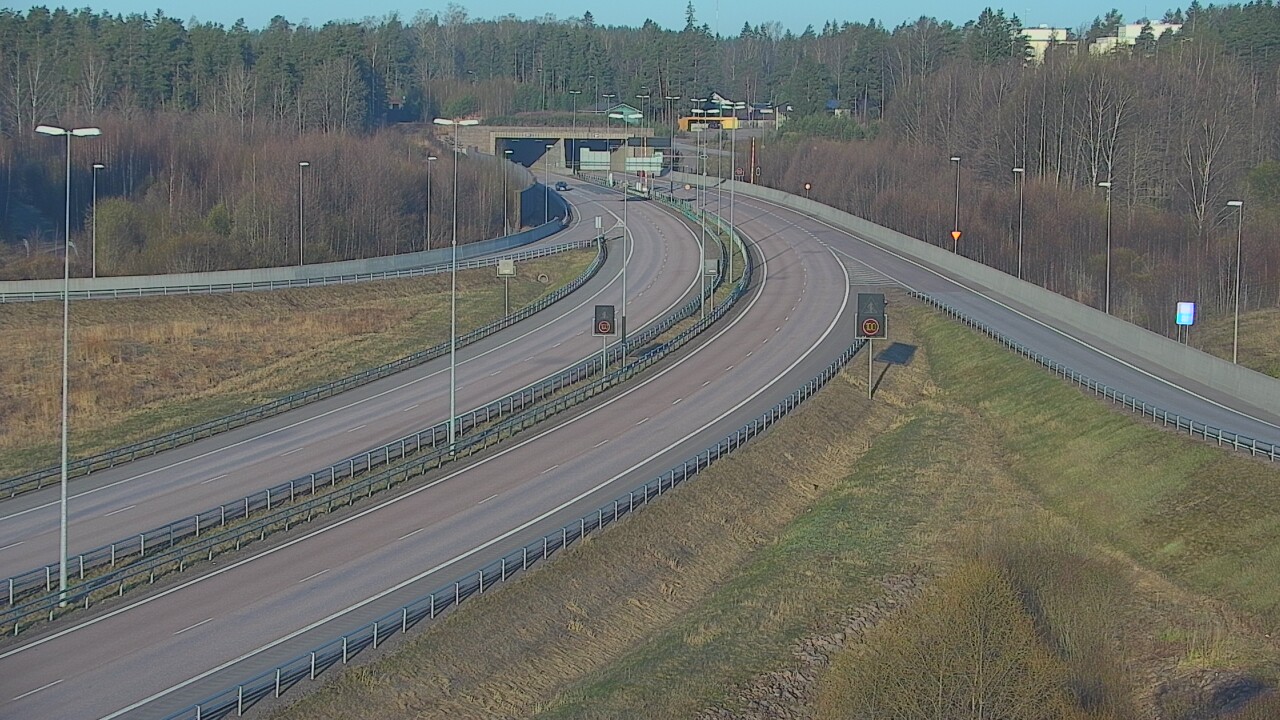 Weather Camera Image Väg 7 Fredrikshamn, Töytäri, Hamina, Kymenlaakso