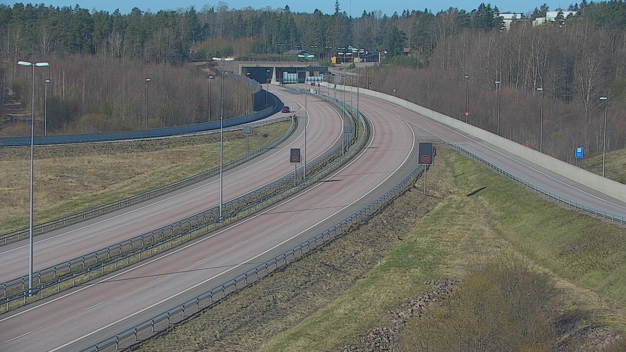 Weather Camera Image Väg 7 Fredrikshamn, Töytäri, Hamina, Kymenlaakso
