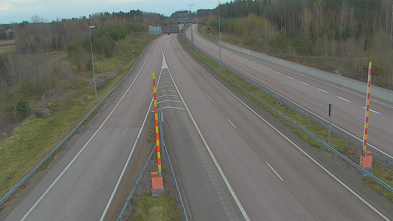 Weather Camera Image Väg 7 Fredrikshamn Husula öst, Hamina, Kymenlaakso