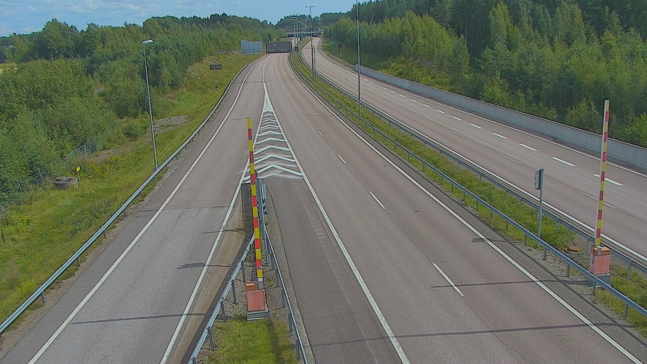 Weather Camera Image Väg 7 Fredrikshamn Husula öst, Hamina, Kymenlaakso
