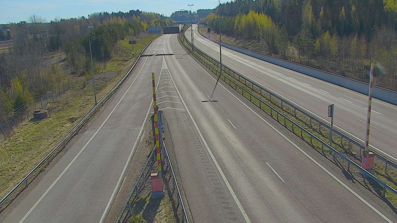 Weather Camera Image Road 7 Hamina Husula east, Hamina, Kymenlaakso