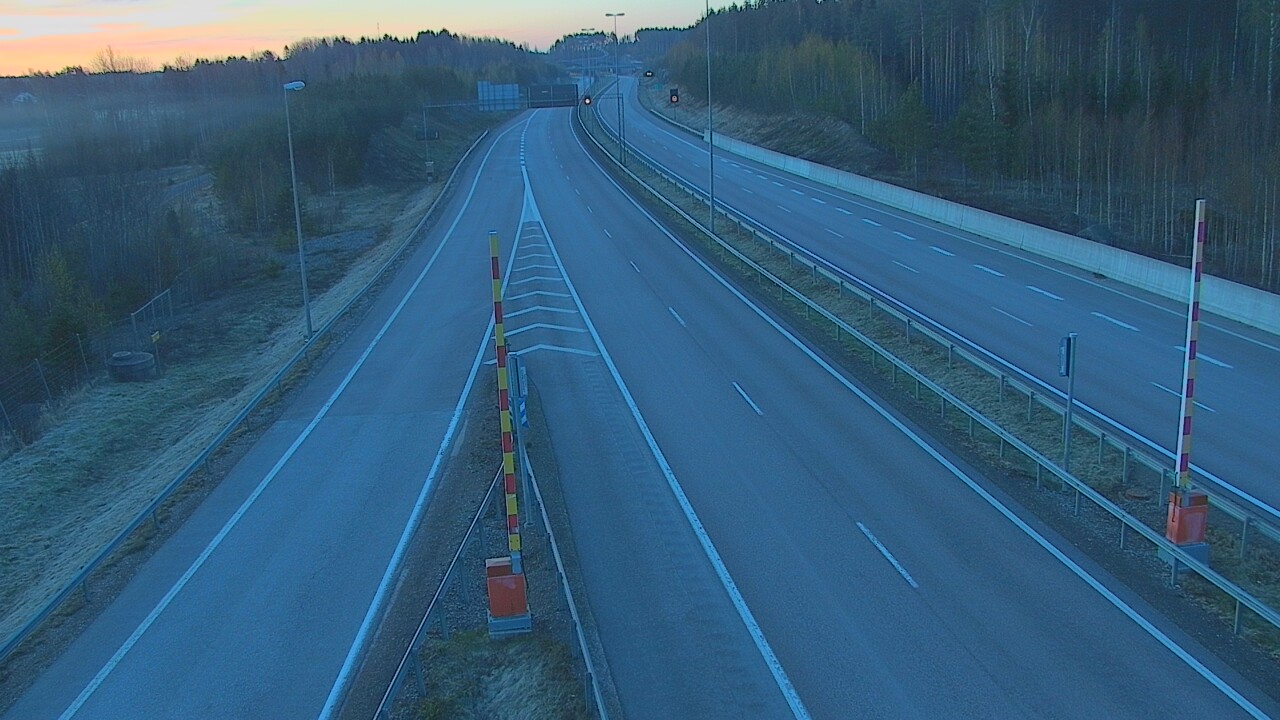 Weather Camera Image Road 7 Hamina Husula east, Hamina, Kymenlaakso
