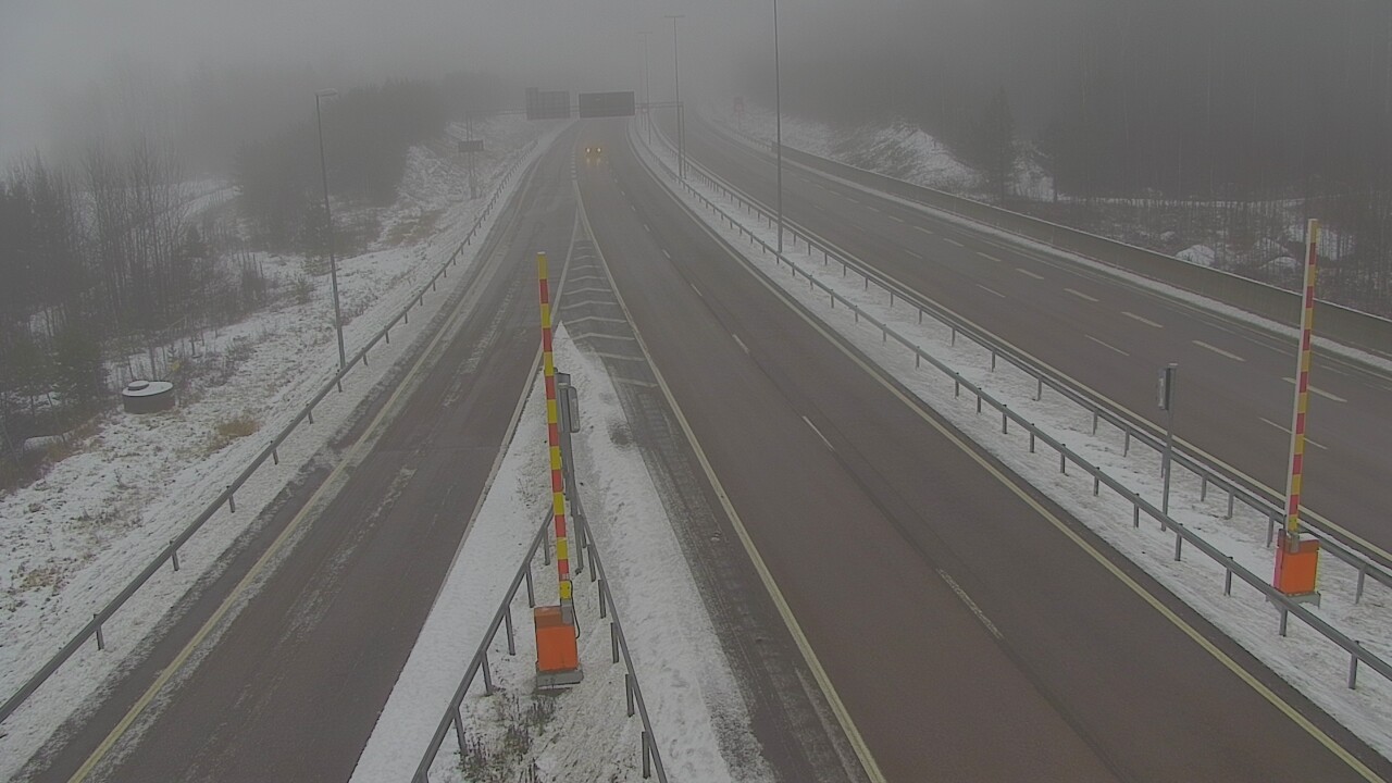 Weather Camera Image Väg 7 Fredrikshamn Husula öst, Hamina, Kymenlaakso