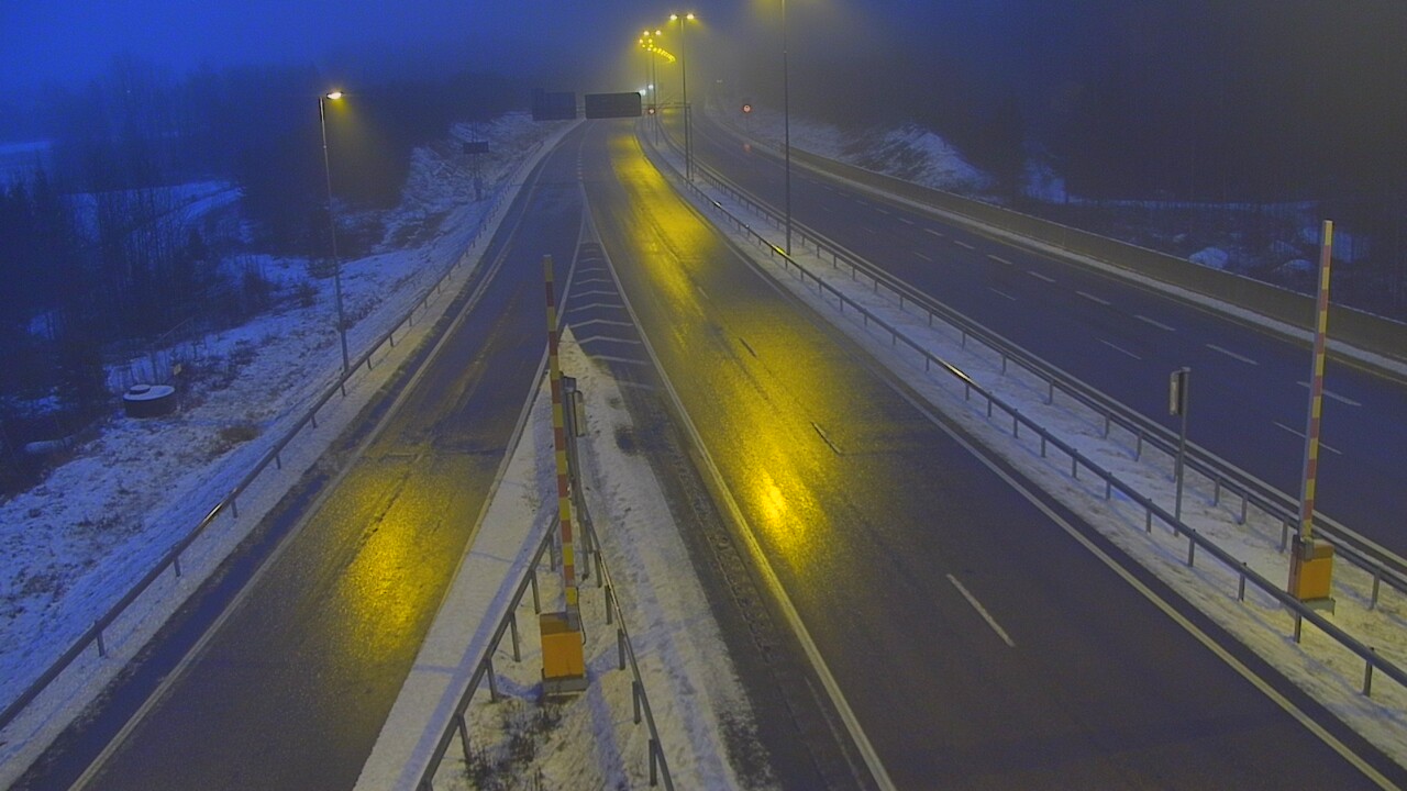 Weather Camera Image Väg 7 Fredrikshamn Husula öst, Hamina, Kymenlaakso