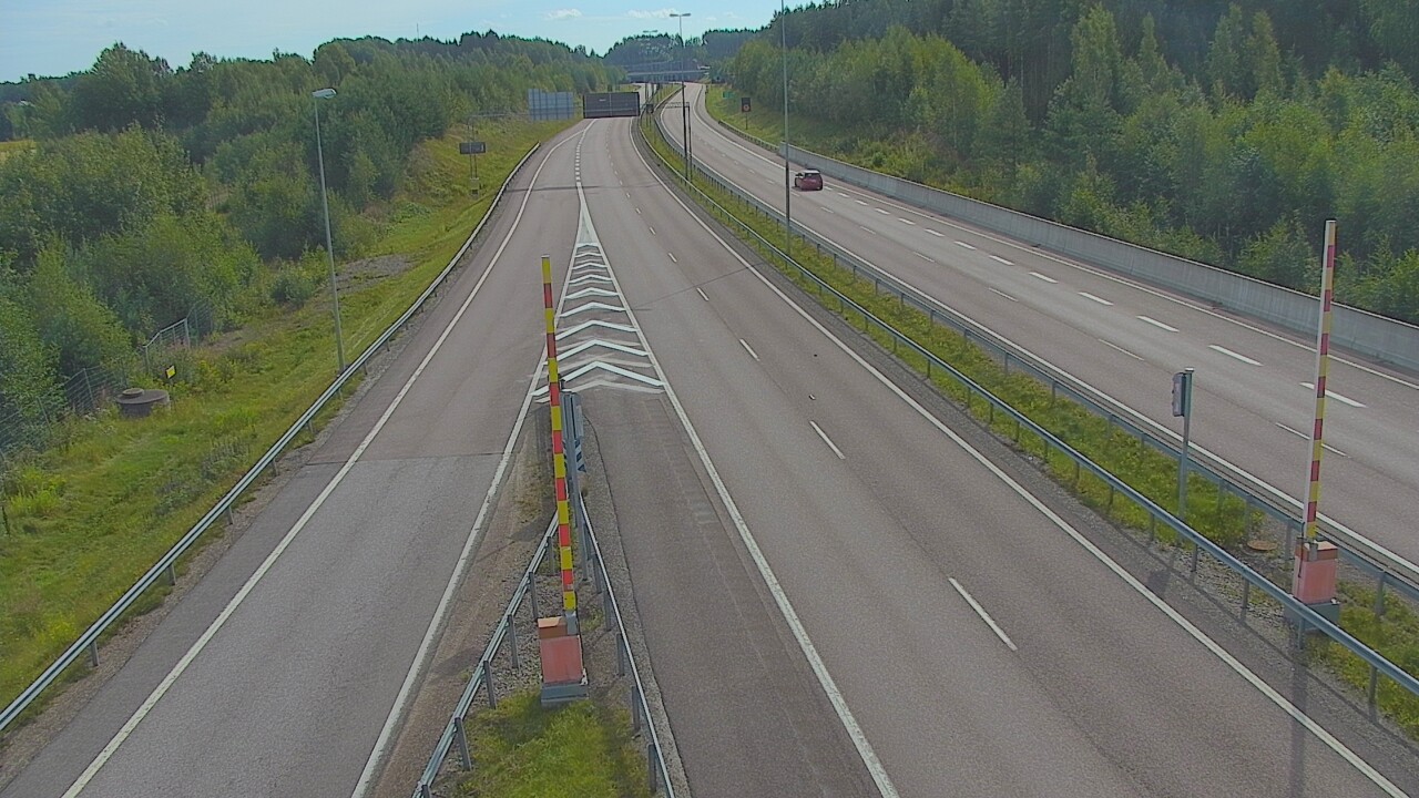 Weather Camera Image Road 7 Hamina Husula east, Hamina, Kymenlaakso