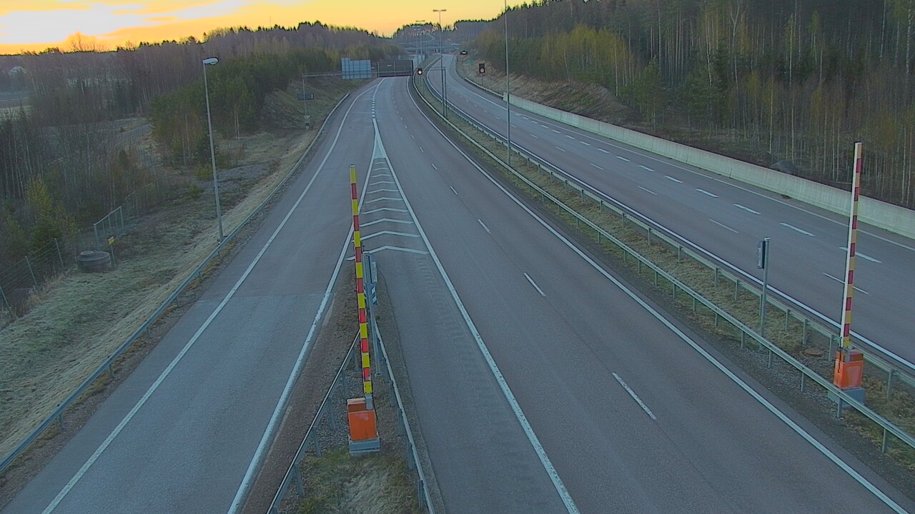 Weather Camera Image Road 7 Hamina Husula east, Hamina, Kymenlaakso